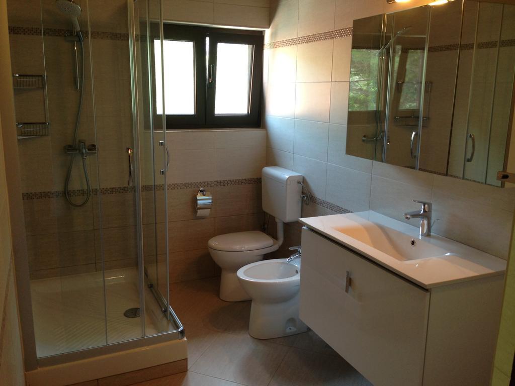 Apartments Karabaic بونات المظهر الخارجي الصورة